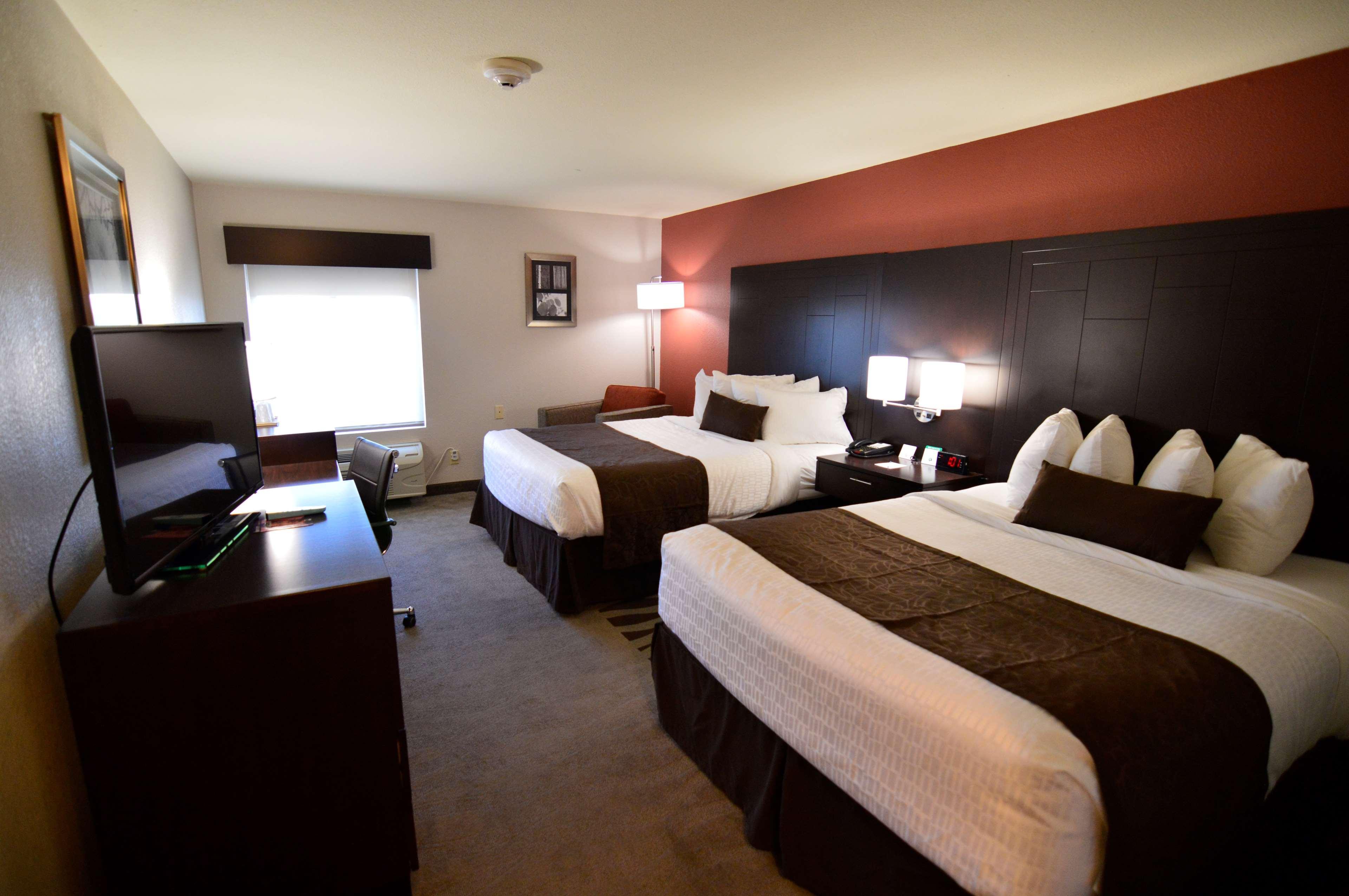 Best Western Plus Lee'S Summit Hotel & Suites Екстериор снимка