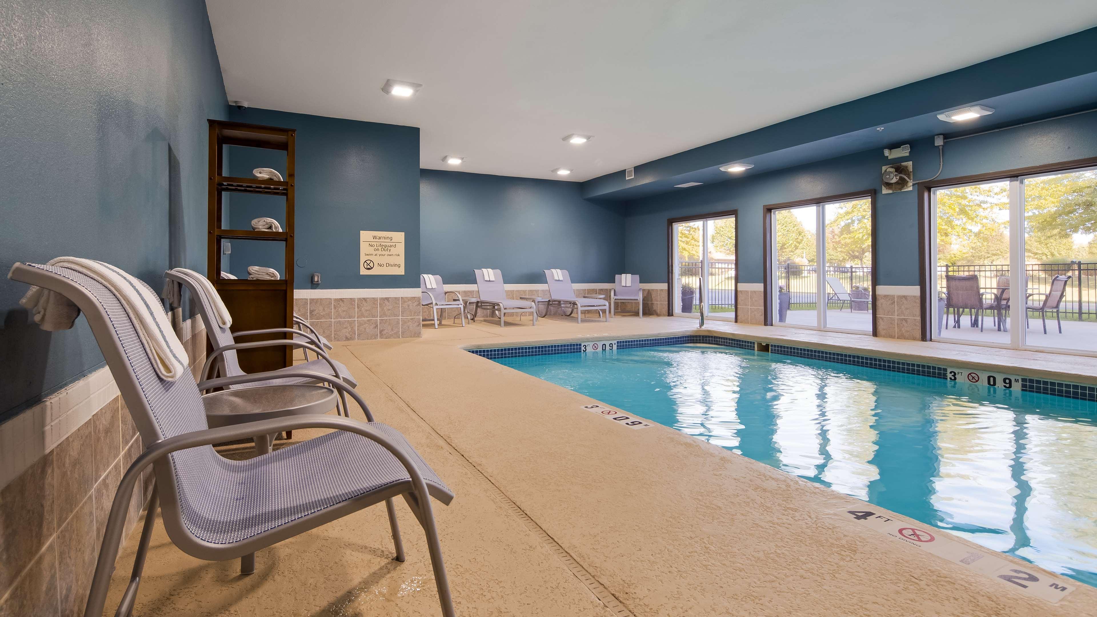 Best Western Plus Lee'S Summit Hotel & Suites Екстериор снимка