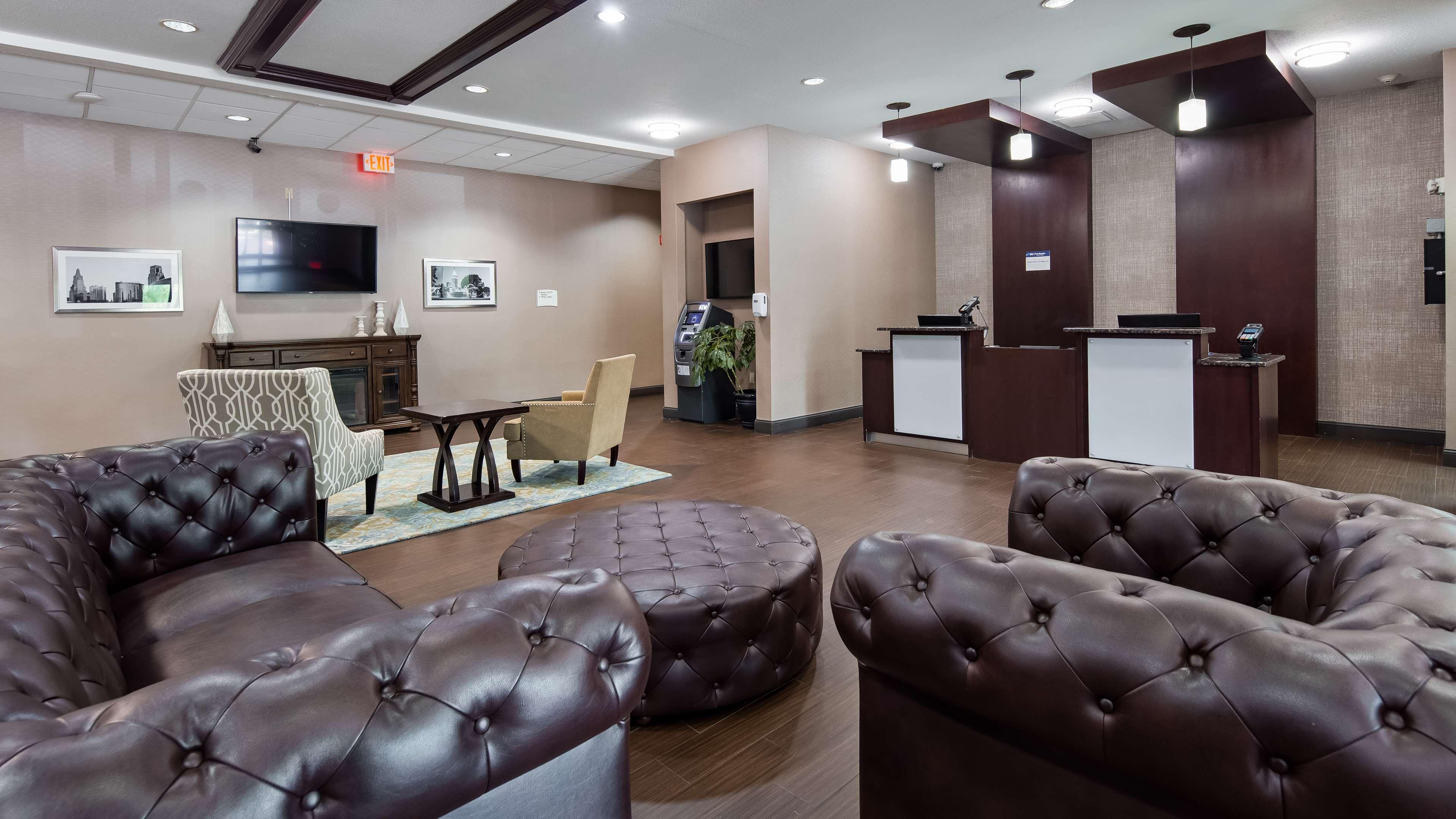Best Western Plus Lee'S Summit Hotel & Suites Екстериор снимка